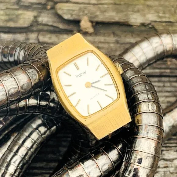 OOAK Pulsar Y590 Gold Tone/Custom Black Leather Band Sz 6.5 Working Watch Ring - Picture 5 of 9